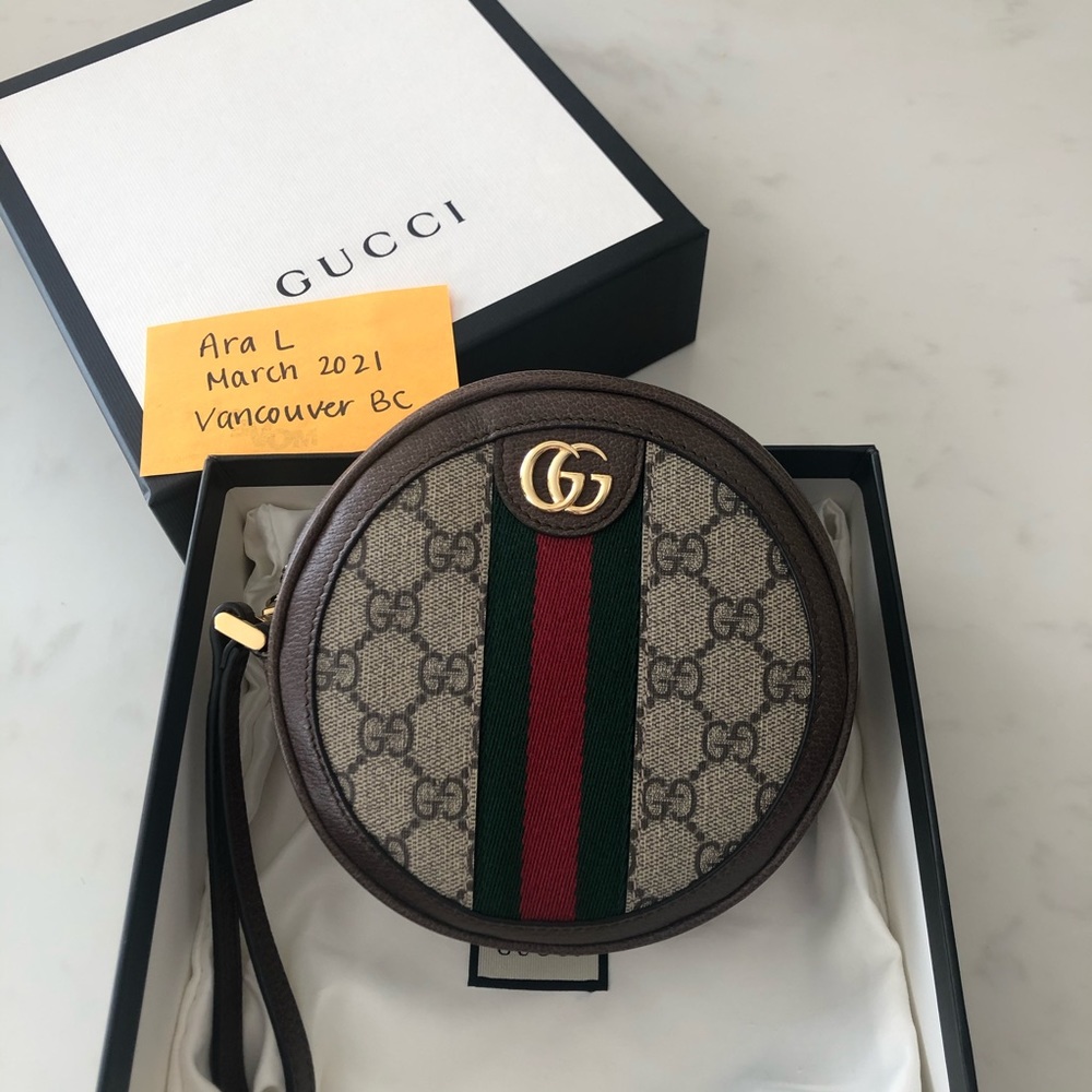 Gucci Round Wristlet